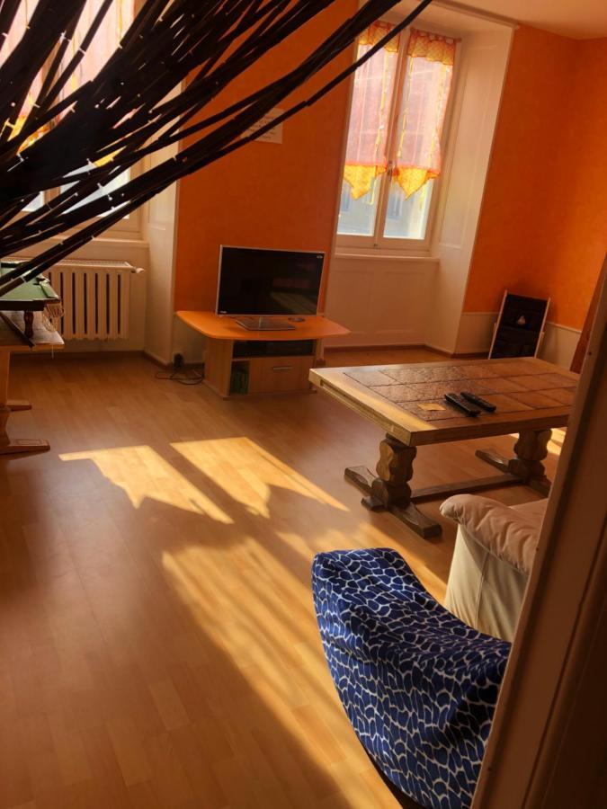 Chambres D'Hotes Le Passiflore Les Brenets Esterno foto